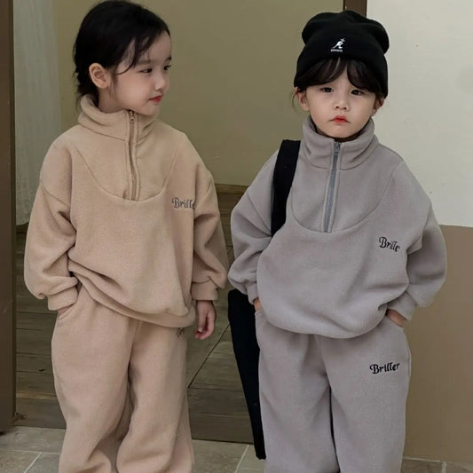 2-PIECE SWEATSHIRT AND PANTS SET